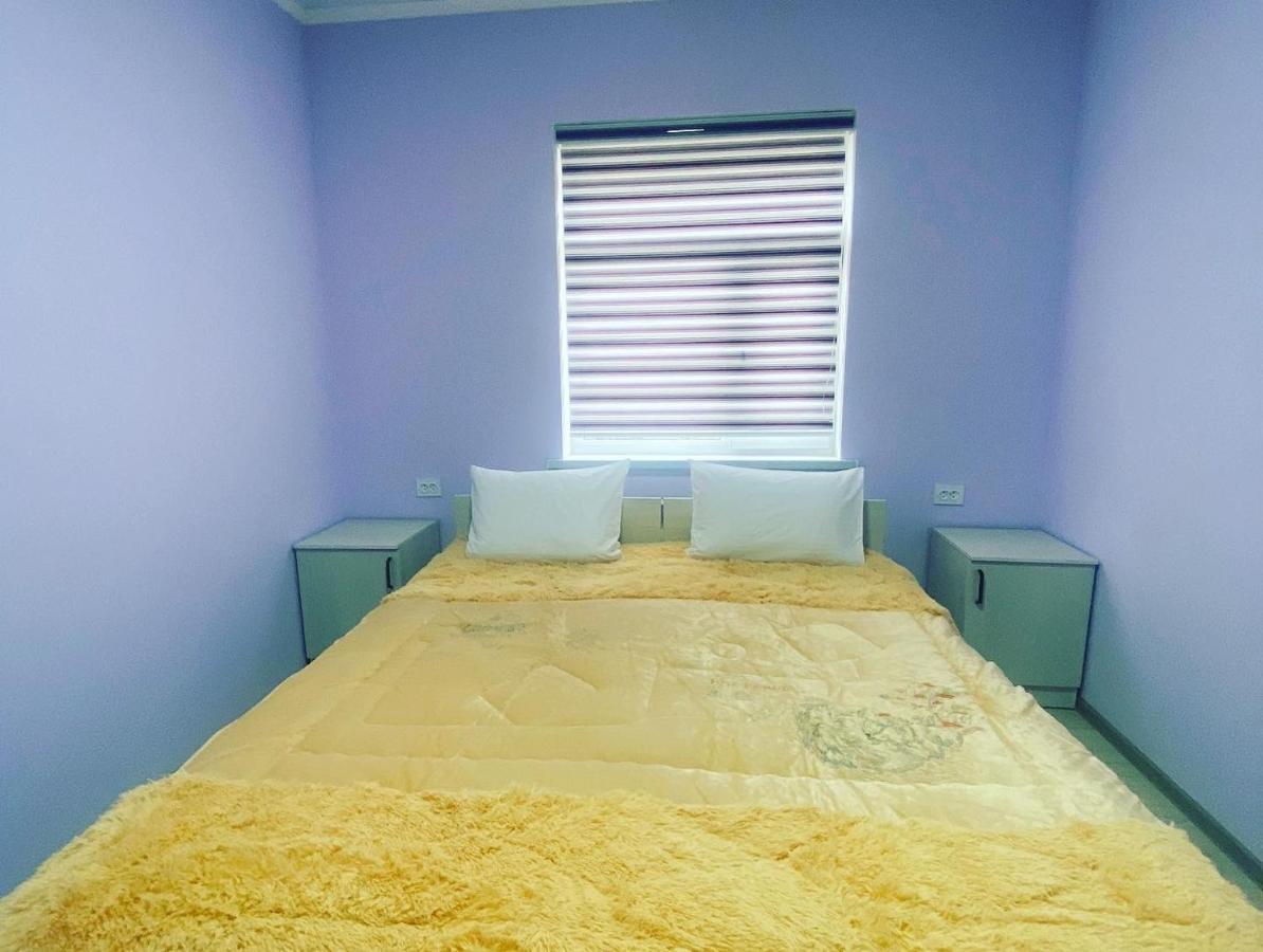 Apart House Turkistan Buitenkant foto